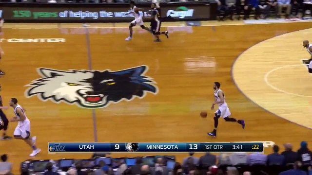 Andrew Wiggins Monster Dunk