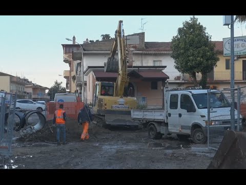 Video Gricignano (CE) - Via Sant'Antonio Abate, partono i lavori sul tratto principale (24.11.15)
