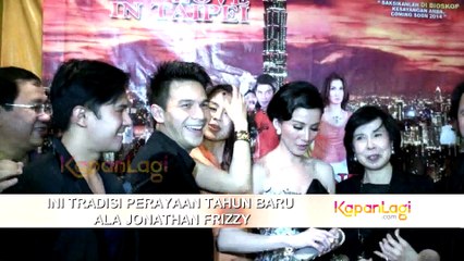 Ini Tradisi Perayaan Tahun Baru Ala Jonathan Frizzy