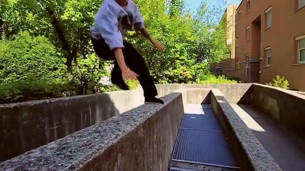 Play this game dangerous