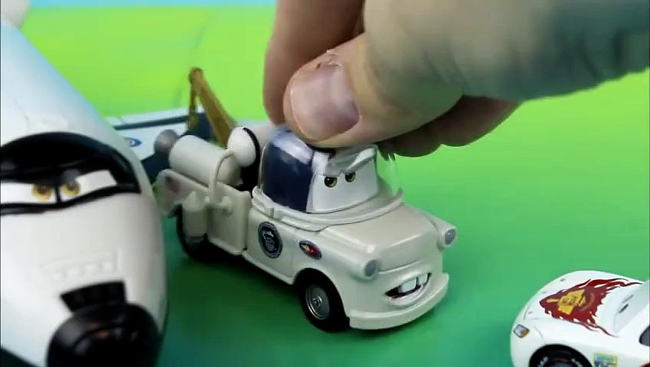 Disney Pixar Cars Red Saves Lightning McQueen on fire after shuttle accident. Rescue squad mater