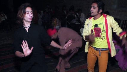 HOT DESI PUNJABI DANCE MUJRA IN WEDDING