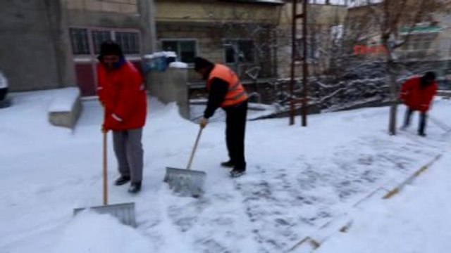 Nevşehir'de Karla Mücadele Çalışmalarını Sürdürüyor