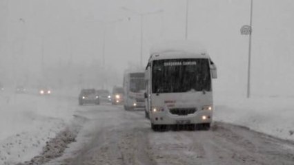 Download Video: Kar Yağışı ve Buzlanma Trafiği Aksattı