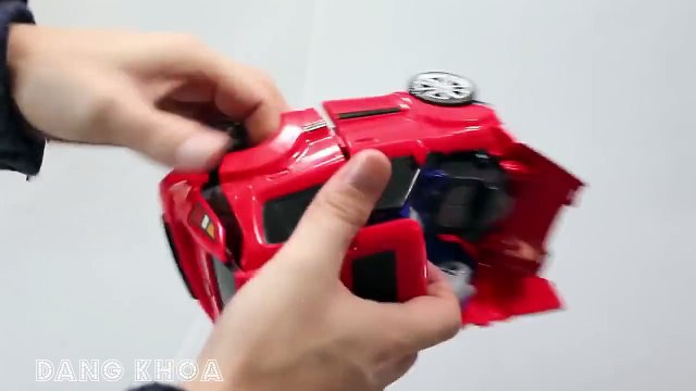 Đồ chơi ô tô Robot Car biến hình thành siêu nhân robot rất lợi hại (2)