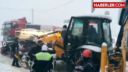 Düzce'de Zincirleme Trafik Kazası: 9 Yaralı