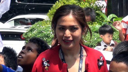 Bikin Iri, Jessica Iskandar Bermain Salju Bersama Baby El