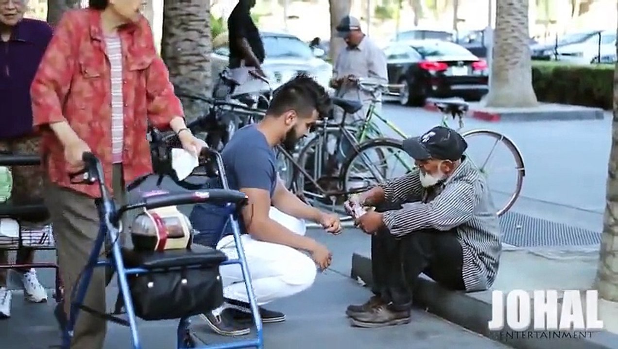 Are Homeless More Generous_ Giving Back to the Poor Feeding the Homeless SMILE _)