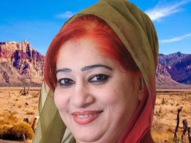 Aararum Ariyaathe