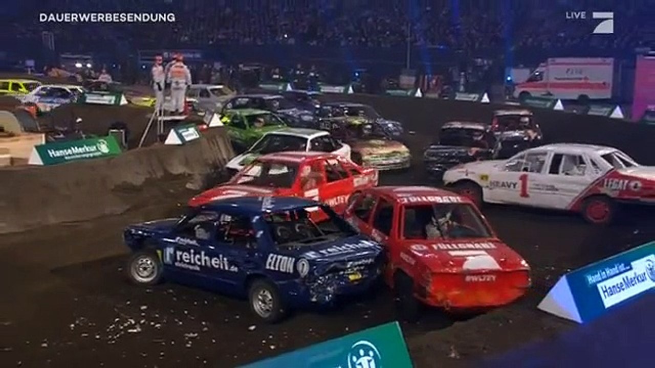 Das Rodeo-Finale - TV total Stock Car Crash Challenge