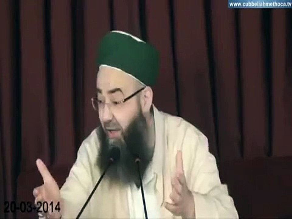 Cübbeli Ahmet Hoca: Terbiyesiz yaşlılar, Horozun Ötüyor Mu Diyor Çocuğa, Ayıp Ya :)))