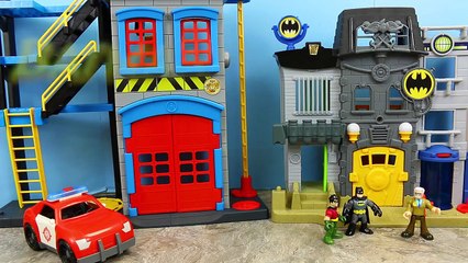 Batman and Robin Try to Become Firemen at the Imaginext Firehouse Batman Shoots a Water Cannon