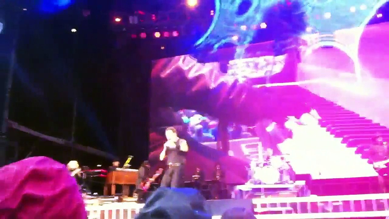 Bruce Springsteen - Spirit In The Night (live) @ Olympiastadion M?nchen 2013