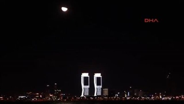 İzmir'de Yeni Yıl Kutlaması