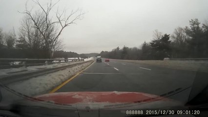 Ice Sheet Destroys Windshield Saab 9-5