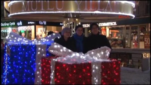 İstanbul'dan Yeni Yıl Kutlaması Manzaraları