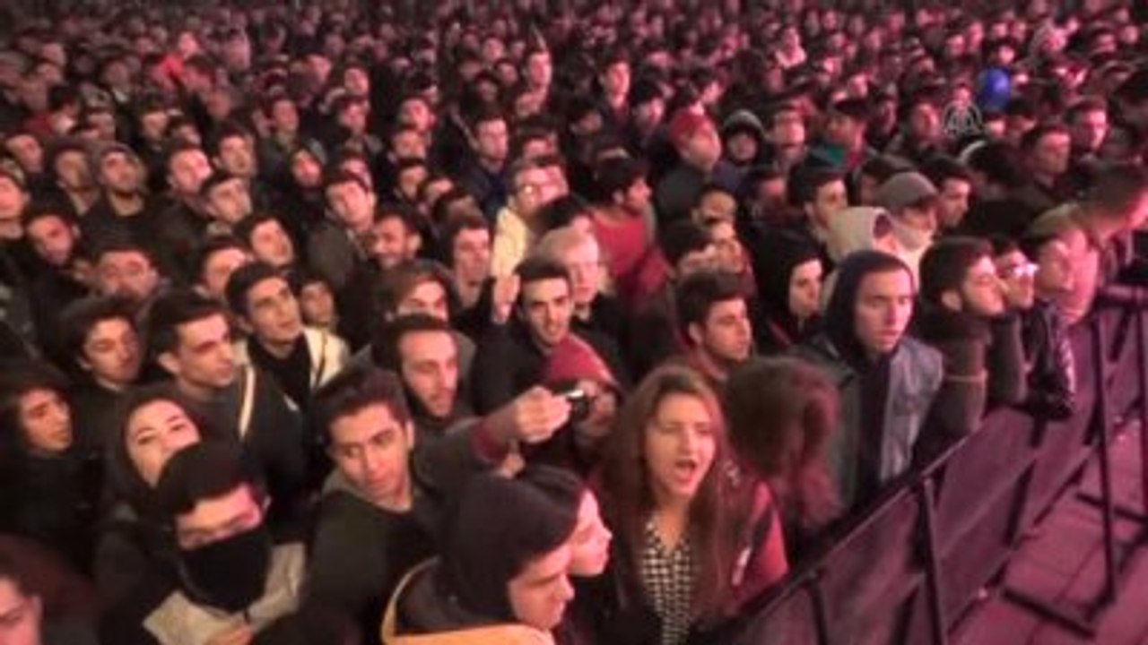 Hadise, Hatay'da Konser Verdi