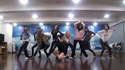 SNSD - Mr. Taxi (Practice Room Ver.)