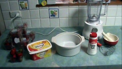 How to Make Homemade Blueberry Jam