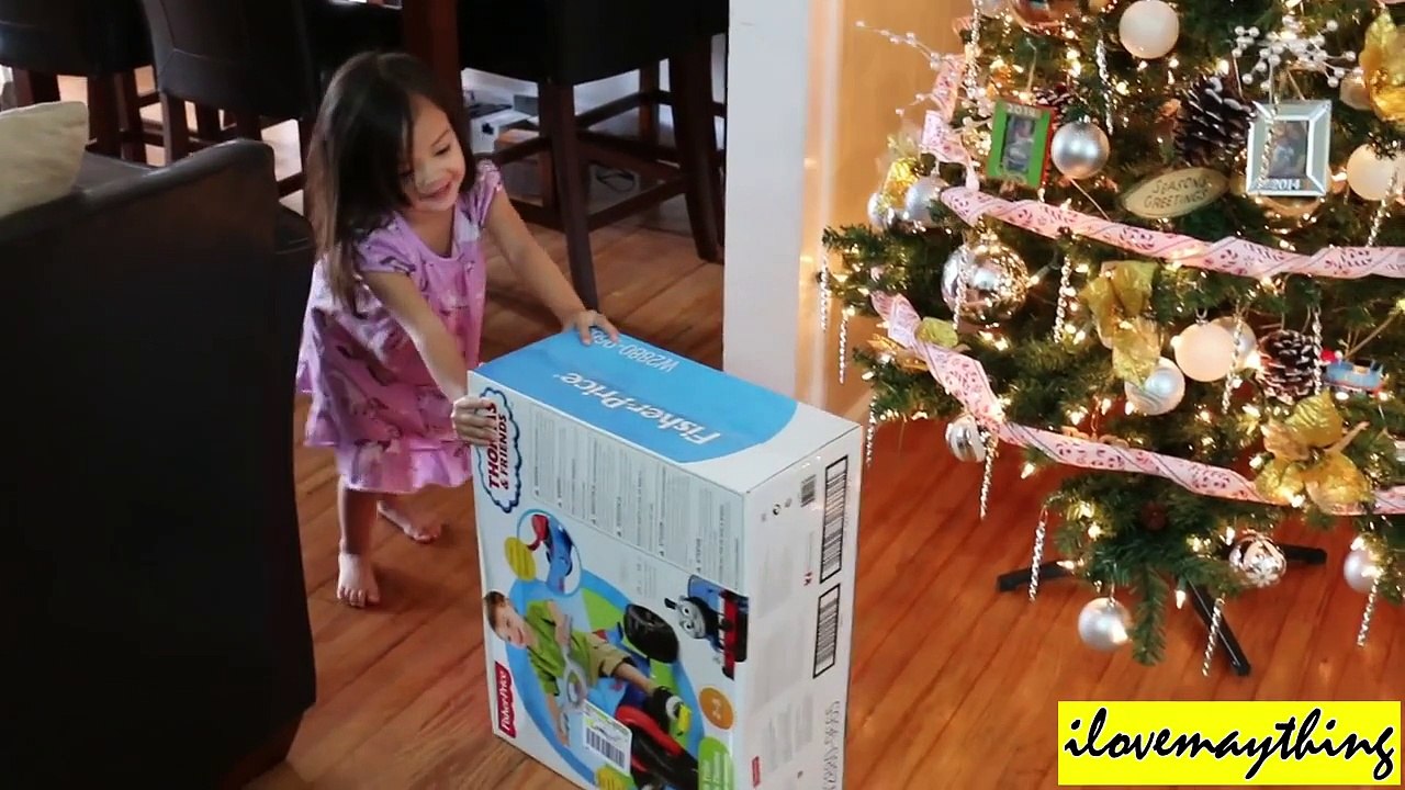 Ride-On Toys: Thomas the Tank Engine & Friends TRIKE Unboxing and Assembling