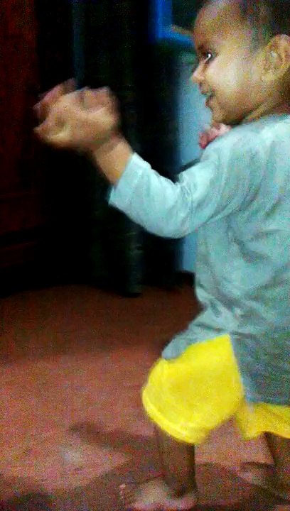 VID_20150731_203732.3gp