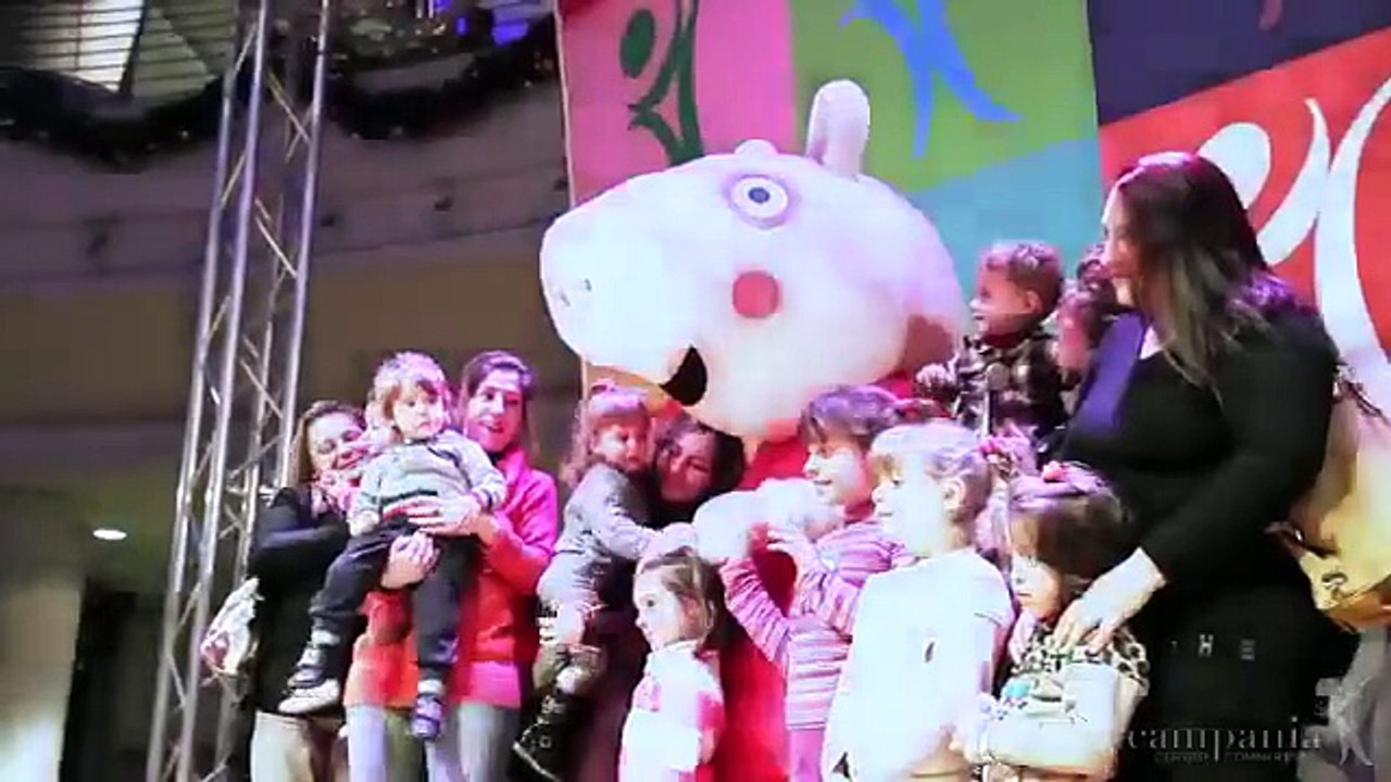 alexander Peppa Pig  Centro Commerciale Campania 07122013 ← "A Porquinha Peppa" toys