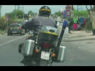 Mugnano (NA) - Sequestrata una legatoria abusiva (24.11.15)