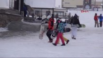 Kayseri Erciyes?te Sönük Yılbaşı