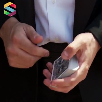 Magician Tries To Sell Weed To Cop