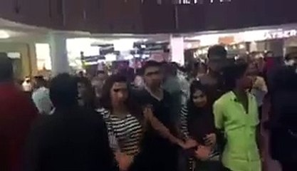 Inside Footage Of Fire breaks out at Dubai's Hotel