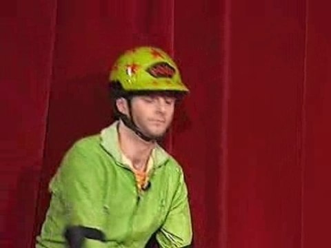 - Pouf le cascadeur - le concours hippique