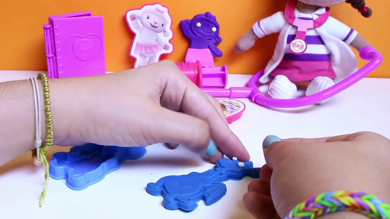 Play Doh Doc McStuffins Doctor Kit Playset Disney Junior Playdough Doctora Juguetes