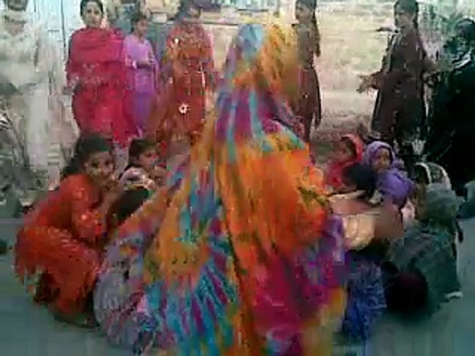 Karen Dhola Wafa Jag deway na gilay......saraki song vip dance
