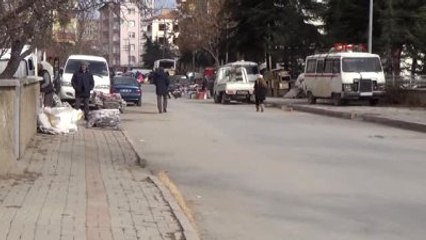 Sandıklı - Soğuk Hava Pazarcıya Tezgah Açtırmadı