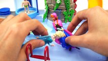 movie SHARK ATTACK!! Frozen Anna attacked by SHARK!! BATMAN come to the rescue! (Toys Story)