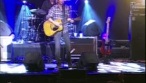 Dierks Bentley sings Johnny Cash