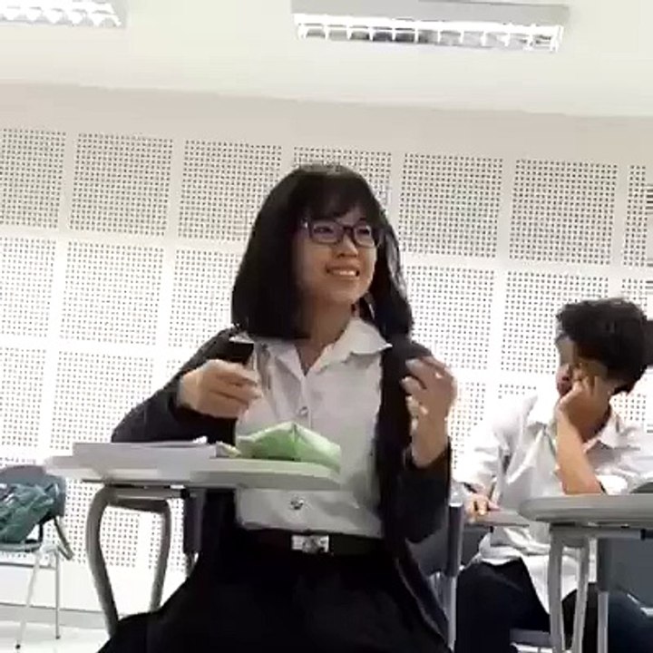 Funny school clip......