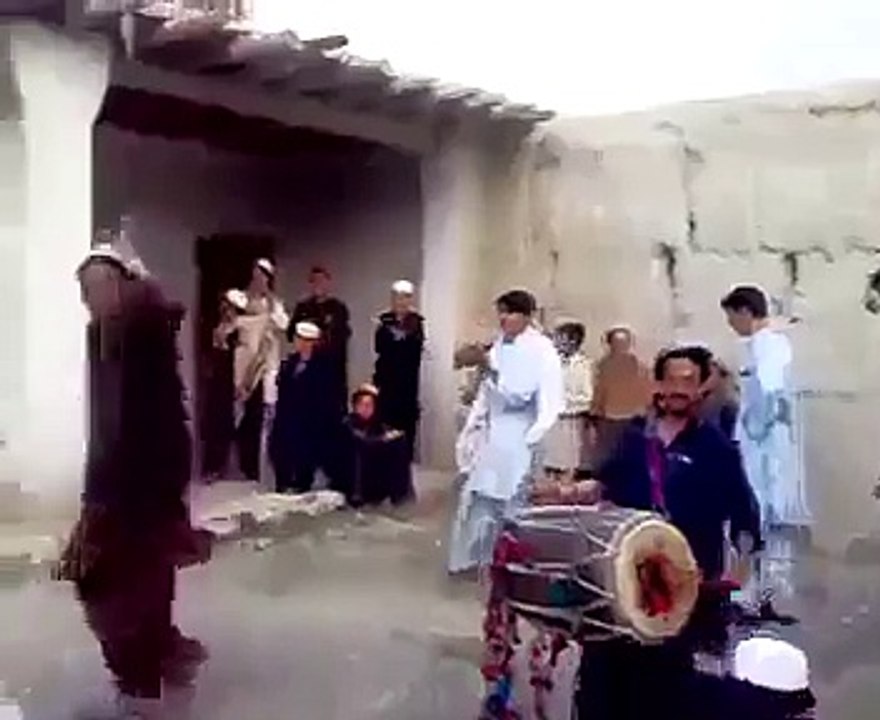 Pashto funny Pathan Dance 2015