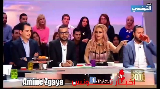 منال عمارة تهدي لكريم كعبة فقوس… شوفو شعمل بيها