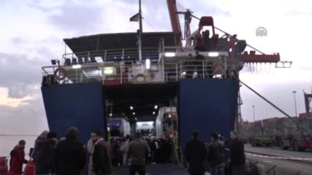 Mersin Açıklarında Bekleyen Feribotlar - 3 Feribot Mersin Limanı'na Demirledi