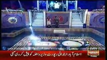 Umer Shareef ShowMan  1 Jan 2016