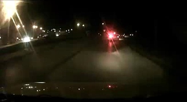 الفيديو القنبلة شاهد ماذا فعل شرطي برادس ليلة رأس ألسنة مخك ياقف