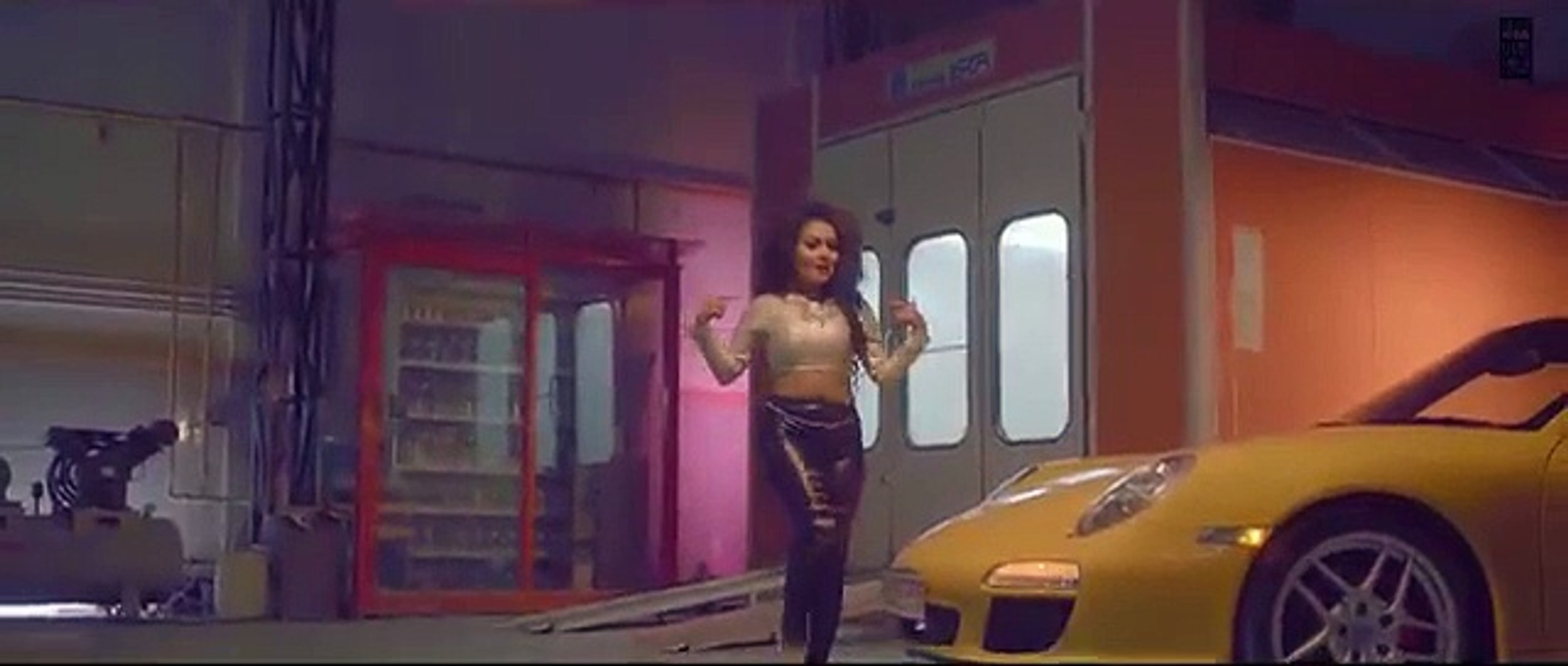 Car Mein Music Baja - Neha Kakkar, Tony Kakkar ( Official Video) -