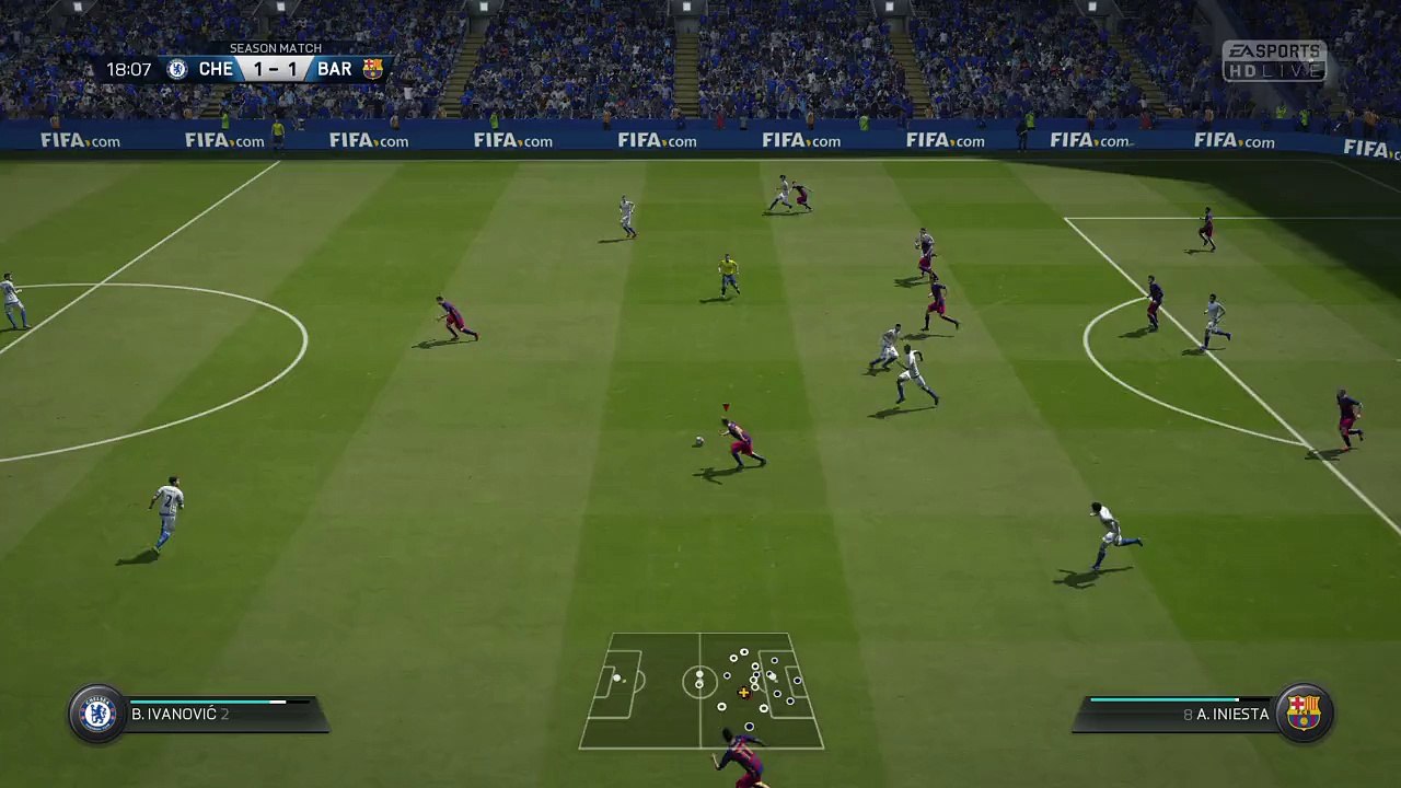 Beautiful chip by Suarez | FIFA 16