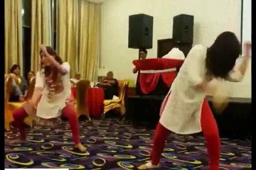 Desi Girls AWESOME Home Performance On Hari Hari Ram (HD)