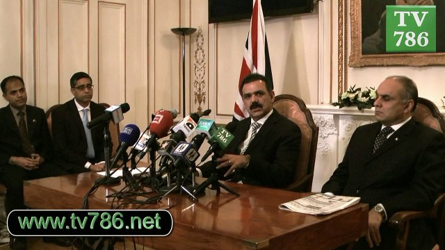 British Army learns from Pakistan Army General Asim Bajwa