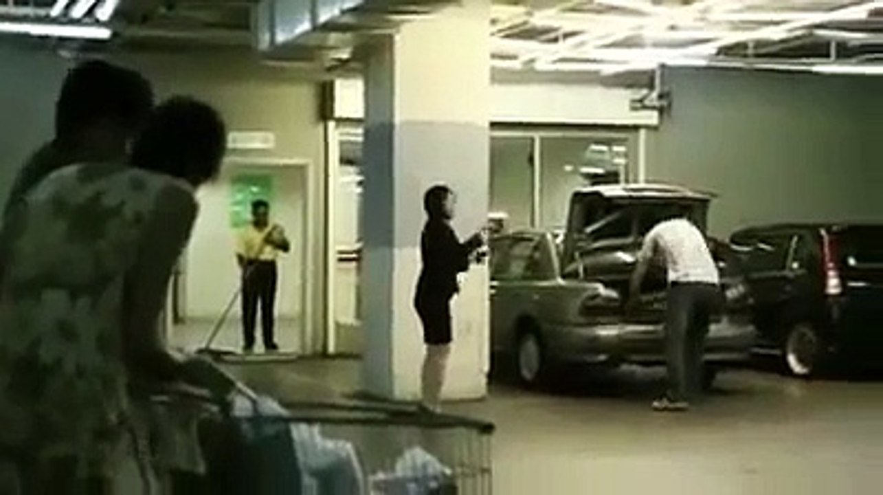 The best reaction in case of theft