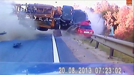 Korkunç Trafik Kazaları !!! ( Araç İçi Kamera ) ( Car Crashes )