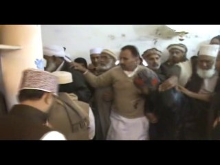 1-Chaadar Poshi at Mazar Sharif on Urs e Masood (25-12-2015)