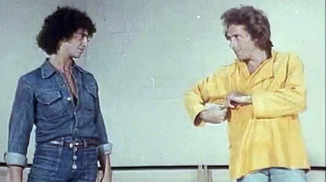 Viens voir l'Italie comme dans les chansons , Barbara , dans le film Je suis né à Venise de Maurice Béjard , chante L'amour magicien , 1976